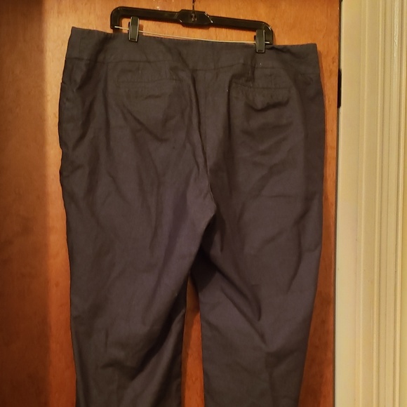 Pants - Picture 4 of 4